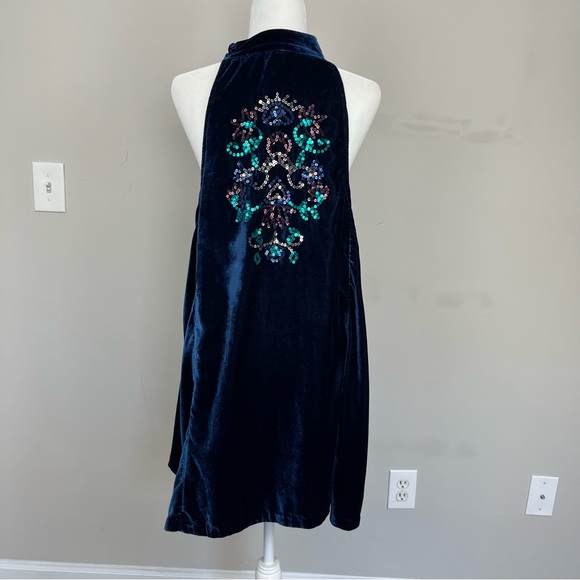 NWT FREE PEOPLE VELVET SEQUIN SWING MINI DRESS HALTER NECK SIZE MEDIUM IN BLUE - Picture 10 of 16